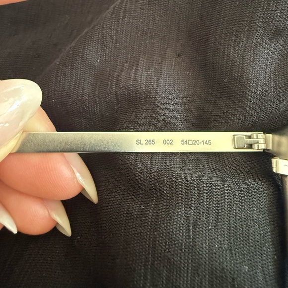 Saint Laurent Eyeglasses. Silver frames - Picture 8 of 8